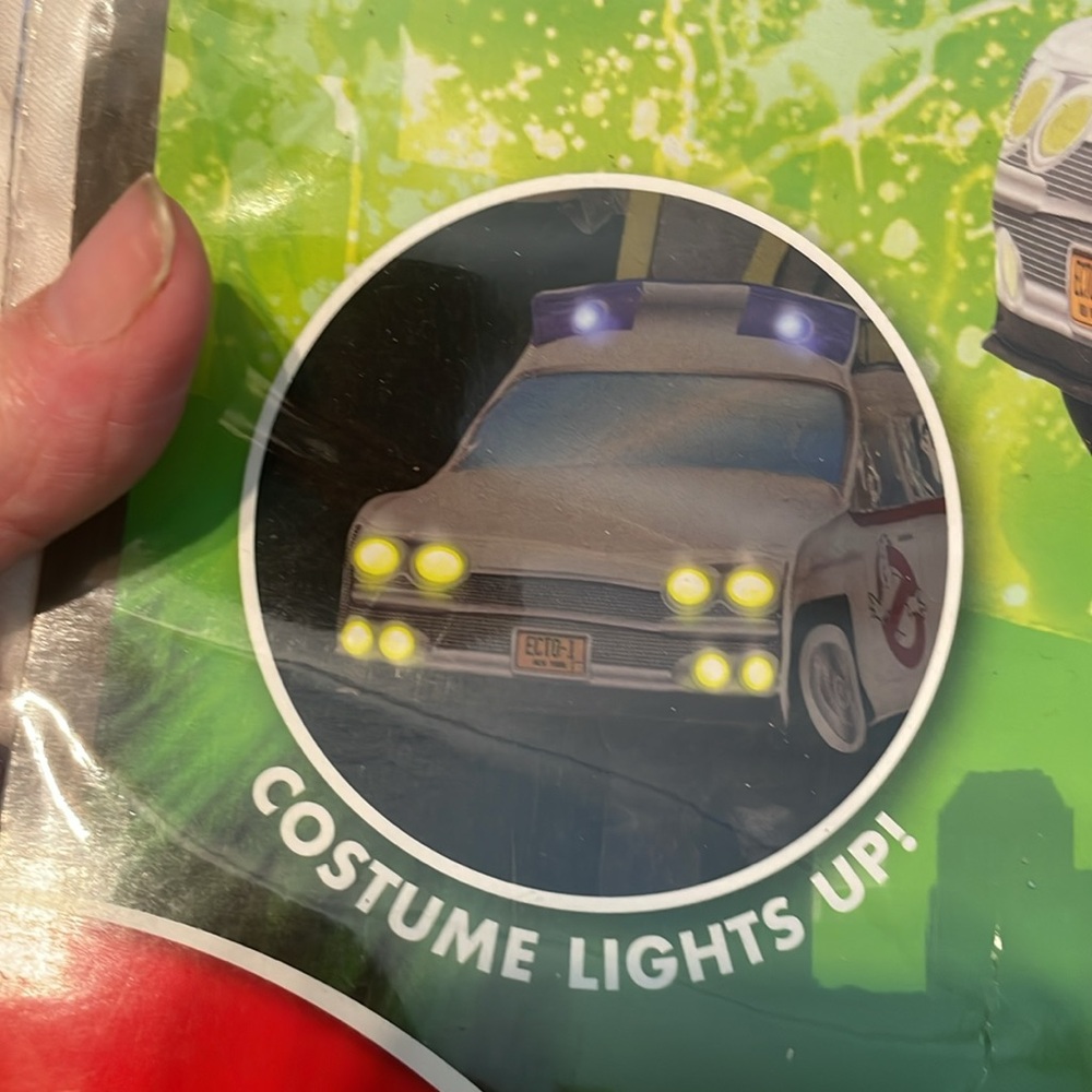 Ecto - 1 Ride-Along - Picture 3 of 6